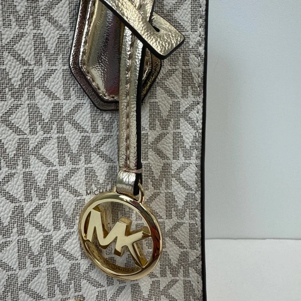 Michael Kors Mercer XS North South Shopper Crossbody Bag Vanilla Gold Logo